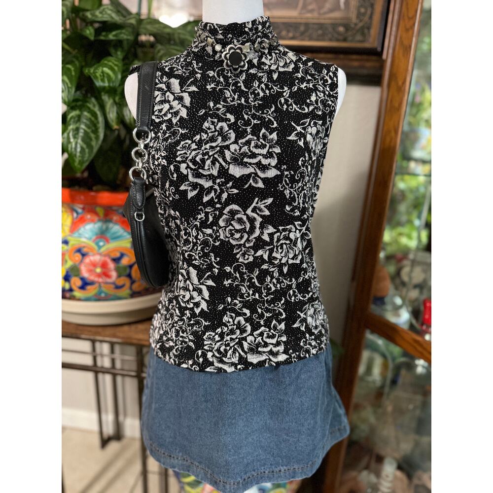 Vintage 90s goth black floral